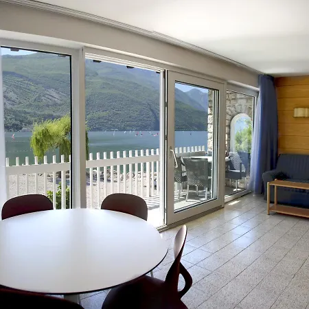 Aparthotel Casa Toblini Al *